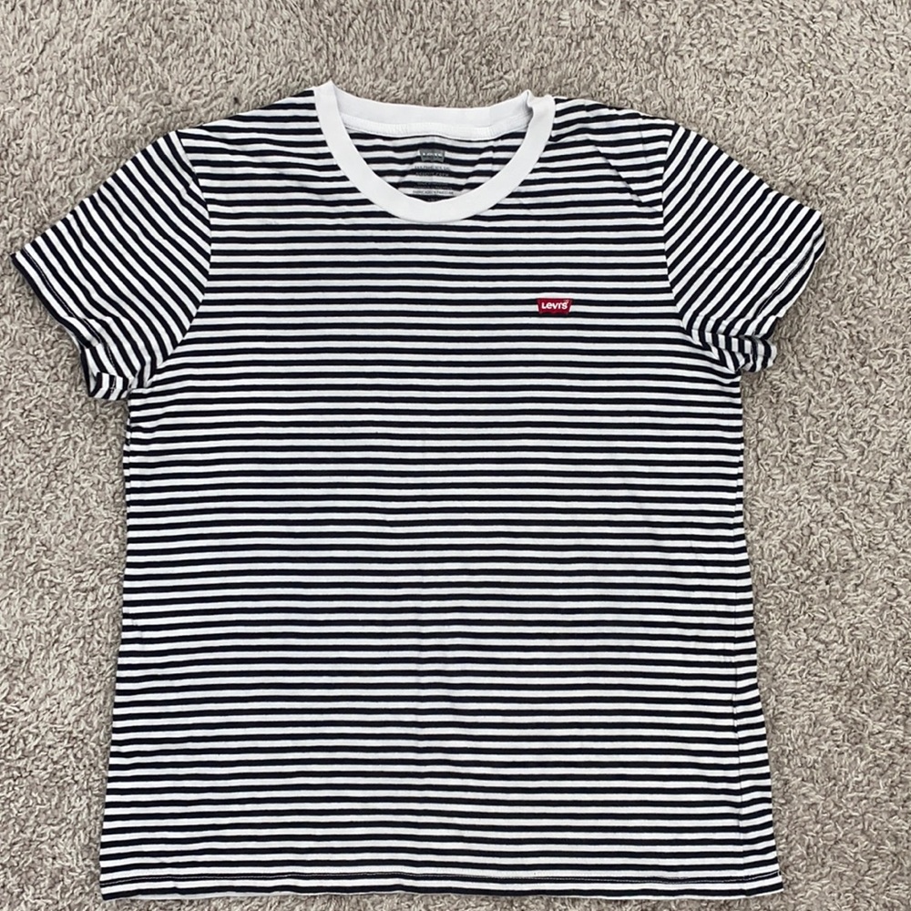 Levi’s shirt